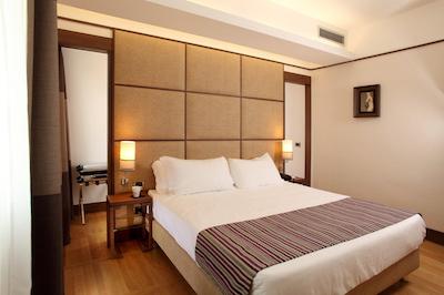 د ایندپندنت هتل