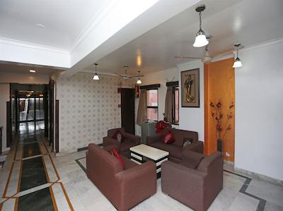 497 او یو او هتل ولکام پالاس