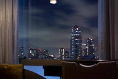 سُلاریا نیشیتتسو جینزا