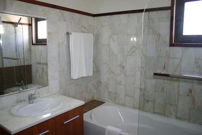 مارینا بوزیز