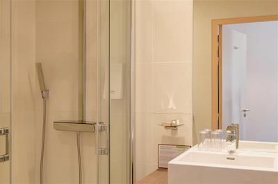 هتل ل بنهویک