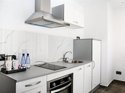 پبلز بوتیک اپاردتل