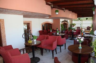 سُجیرکا اپارتمنتز