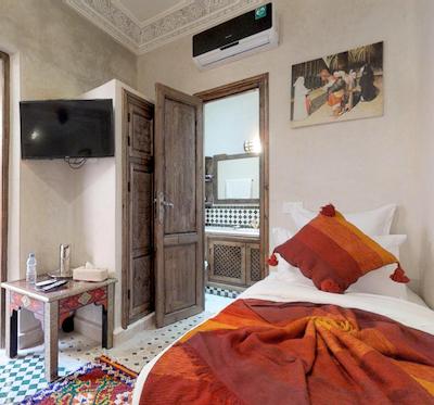 ریاد دیکسنوف لا کسور