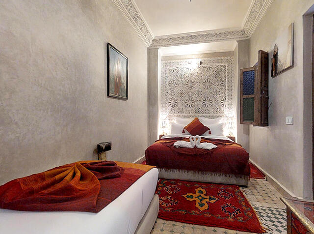 ریاد دیکسنوف لا کسور