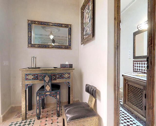 ریاد دیکسنوف لا کسور