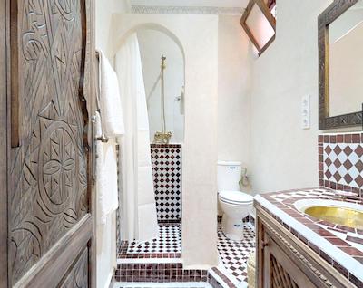 ریاد دیکسنوف لا کسور