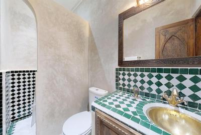 ریاد دیکسنوف لا کسور