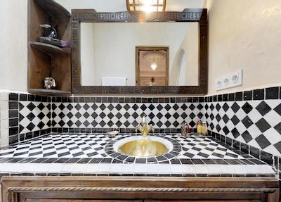 ریاد دیکسنوف لا کسور