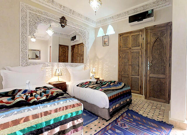 ریاد دیکسنوف لا کسور