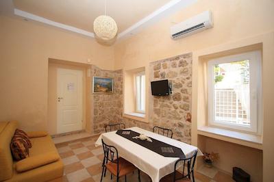 اپارتمنتز میا