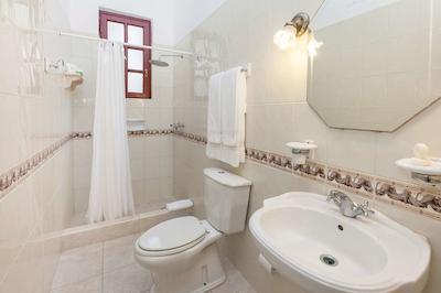 گران هتل ماناجد بای ملی هتل اینترنیشنال