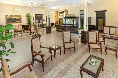 گران هتل ماناجد بای ملی هتل اینترنیشنال