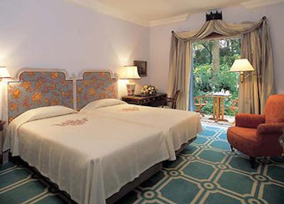 پستانا پالاس