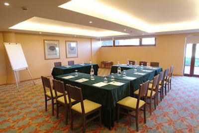 پستانا اتالا