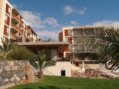 پستانا اتالا