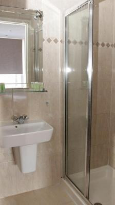 تونیز هوس