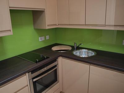 سیمپلی رومز اند سویتز