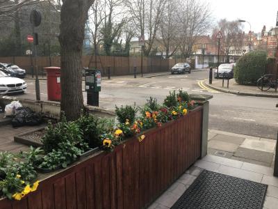 سیمپلی رومز اند سویتز