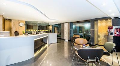 لیدز اپارتاسویتز