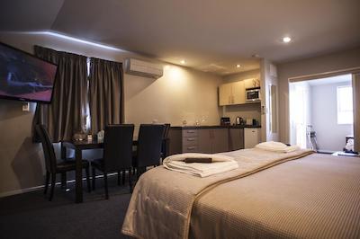 اردورز کورت متر لج