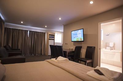 اردورز کورت متر لج