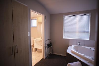 اردورز کورت متر لج