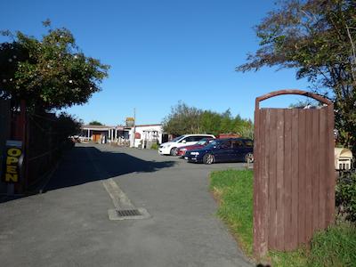 راسکورس باکپاکرز هستل