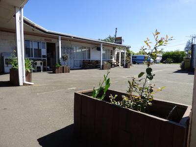 راسکورس باکپاکرز هستل