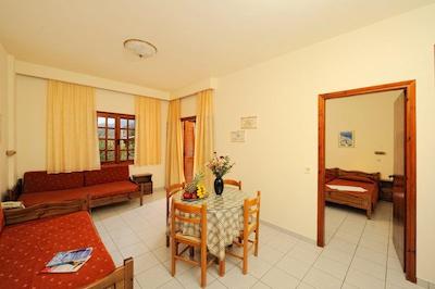 ماریا لامبیز اپارتمنتز