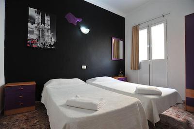 آلکاراوانراز