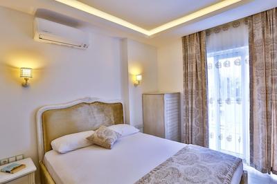 لیندا بیچ بوتیک کلاز هتل