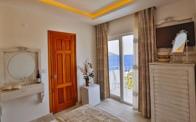 لیندا بیچ بوتیک کلاز هتل