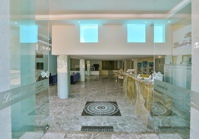 لیندا بیچ بوتیک کلاز هتل