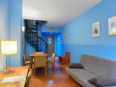 هتل اکتا ازول