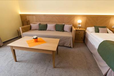 کارلوا پراگو اپارتمنتز