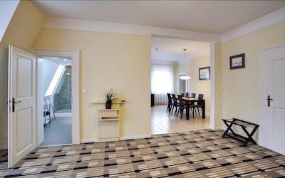 کارلوا پراگو اپارتمنتز