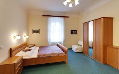 کارلوا پراگو اپارتمنتز