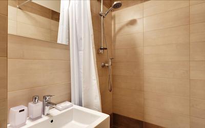 کارلوا پراگو اپارتمنتز