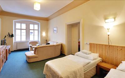 کارلوا پراگو اپارتمنتز