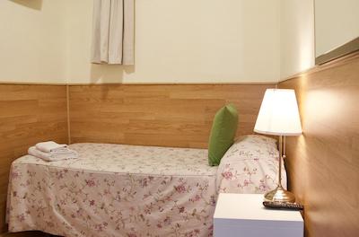 هستال نرسان ایی