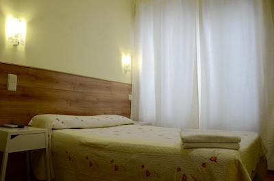 هستال نرسان ایی