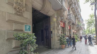 هستال جیرنا