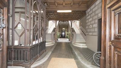 هستال جیرنا