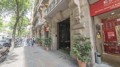 هستال جیرنا