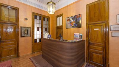 هستال جیرنا