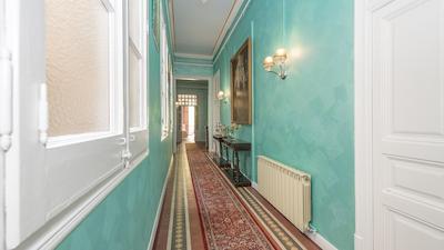 هستال جیرنا