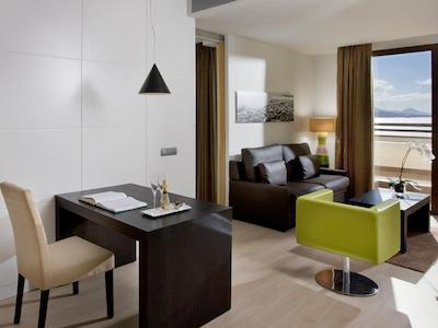 سرکتل کریستینا لاز پالماز