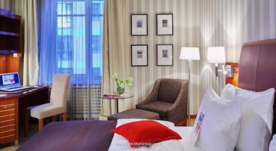 سولو سوکوس هتل پالاس بریج