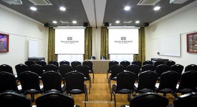 سولو سوکوس هتل پالاس بریج